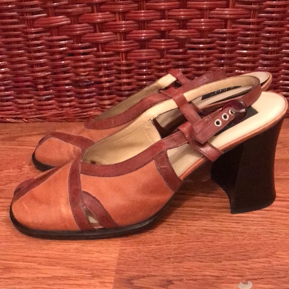 Vintage Leather peep-toe sling back heels
